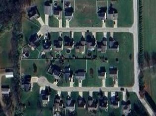 1 Emily Dr, Spring Valley, IL 61362