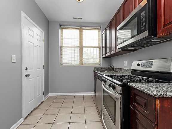 5th image of 7527-7529 S Colfax Ave #7529-1S