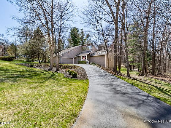 2nd image of 3511 Tricklewood Dr SE