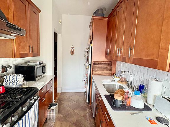 5th image of 52-33 39th Ave #3