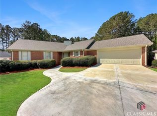 1031 Keeneland Ct, Bogart, GA 30622
