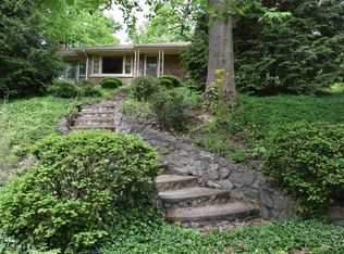 1810 Diefenbach Rd, Evansville, IN 47720