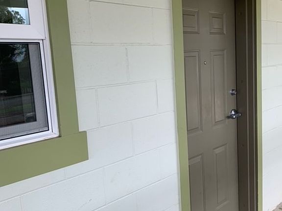 2nd image of 211 Kellog St #202