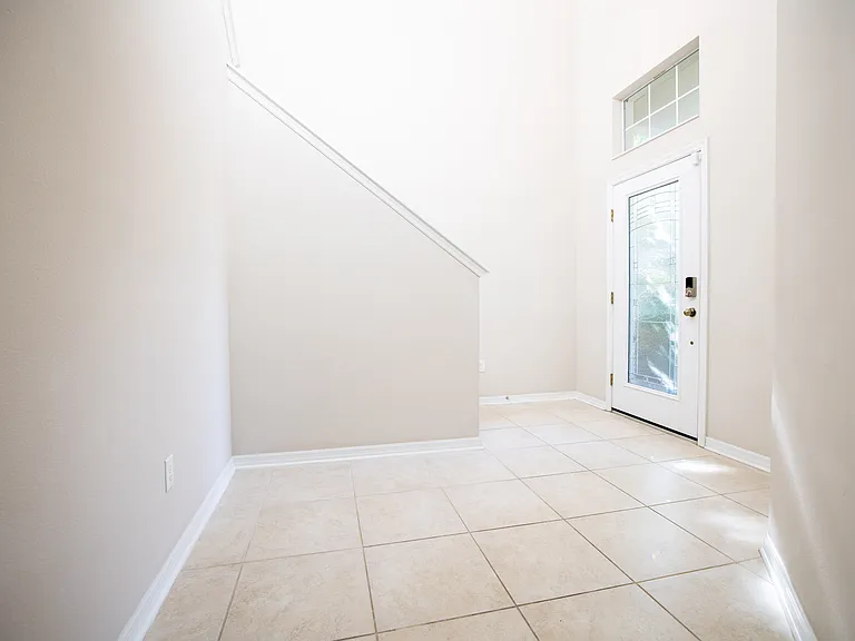 5972 Paxton Ct — Photo 5