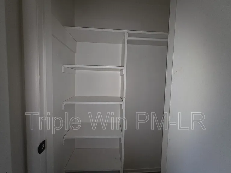1516 Gregory St — Photo 27