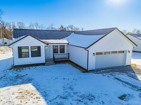 186 S Market St, West Union, OH 45693