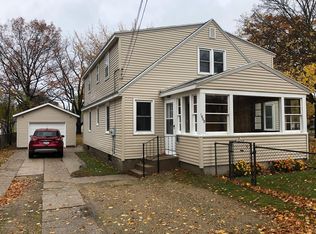 1908 Harding Ave, Muskegon, MI 49441