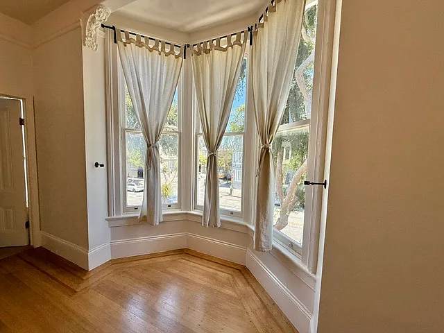 2906 Folsom St #2 — Photo 4