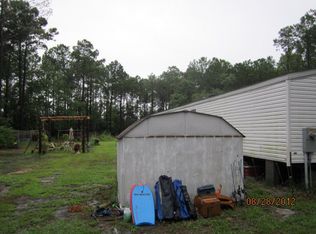 1473 Old Folkstone Rd, Sneads Ferry, NC 28460