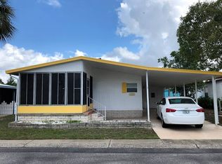 1057 Flamingo Ln, Tarpon Springs, FL 34689