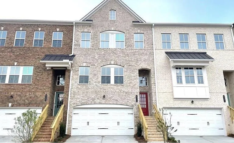 4373 Valtek Ct — Photo 1