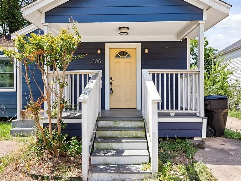 1305 Idylwild St #A — Photo 1