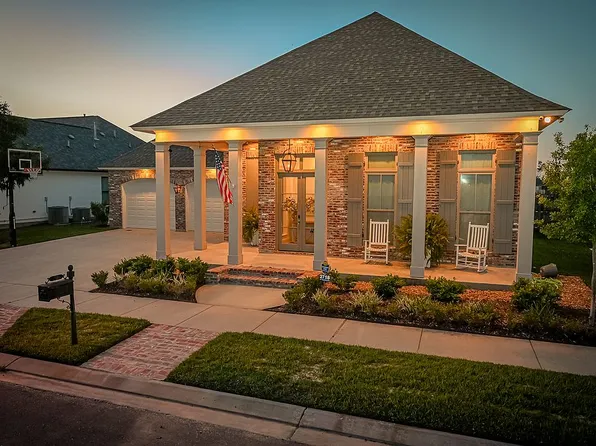 2718 Shore Bend Ave, Baton Rouge, LA 70810
