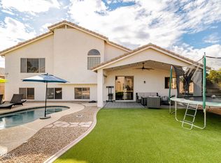 7042 W Morning Dove Dr, Glendale, AZ 85308