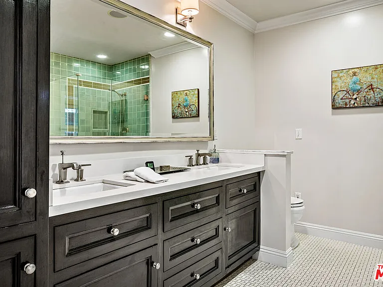 4537 Agnes Ave — Photo 18