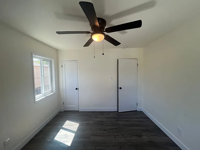 406 Niles Ave — Photo 14