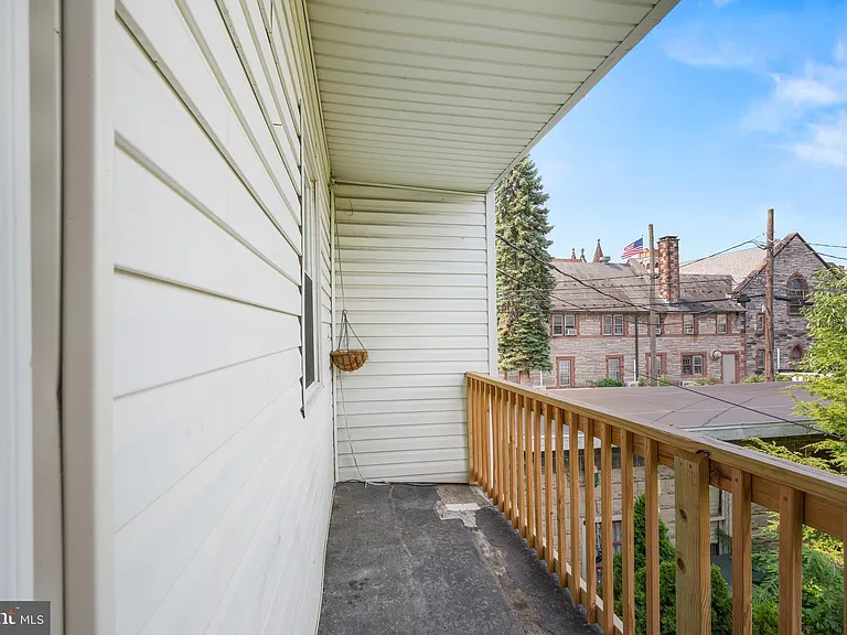 531 Walton St #3 — Photo 13