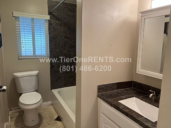 4th image of 3926 W Squire Crest Dr