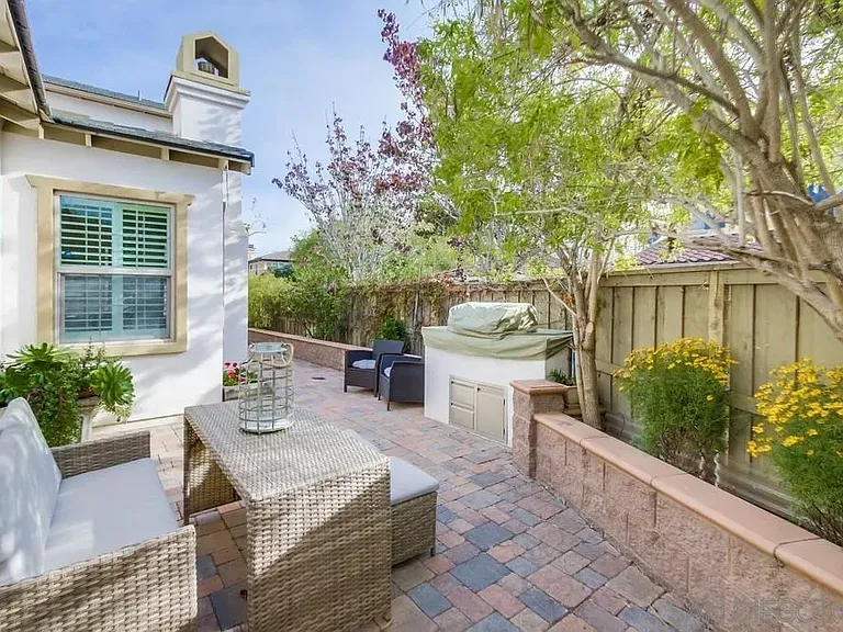 15562 Bristol Ridge Ter — Photo 34