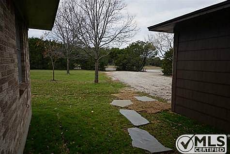 3rd image of 2700 Acton Hwy
