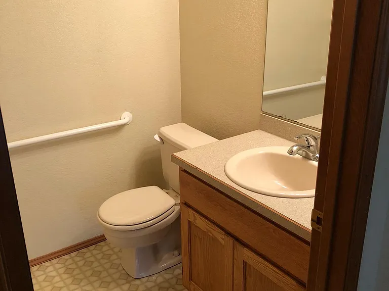 Downstairs guest bathroom