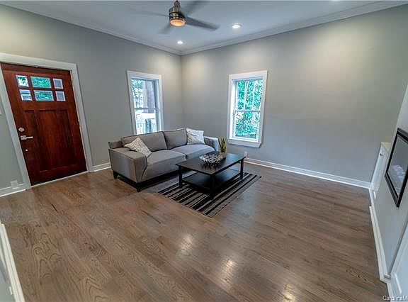 3rd image of 1116 Pamlico St