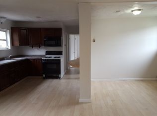 41 Lighthouse Dr, Waretown, NJ 08758