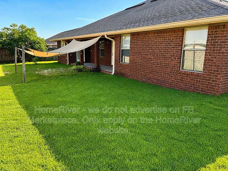 1879 Bay Pine Cir — Photo 58