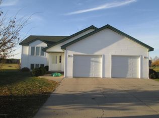 1012 12th Dr NW, Perham, MN 56573