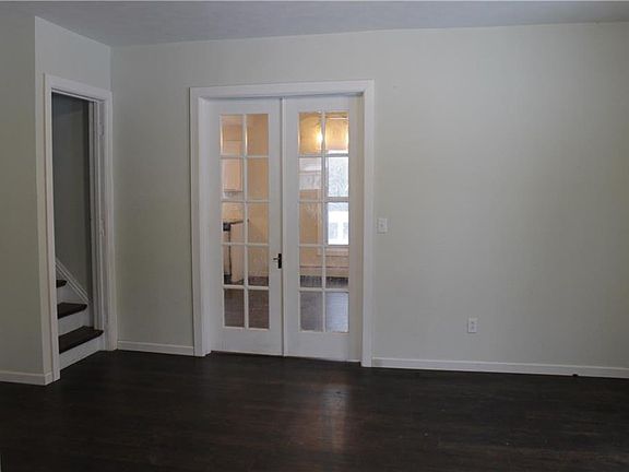 5th image of 222 S James St