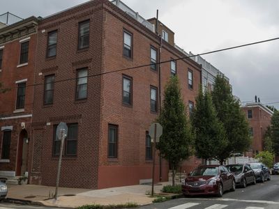 733 S 12th St, Philadelphia, PA, 19147