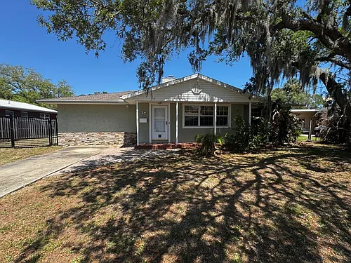 37 Pleasant Dr Photo 1