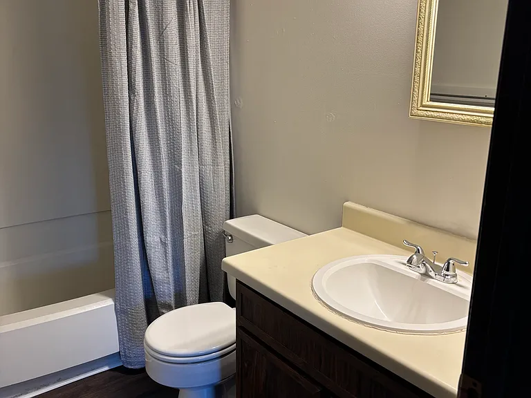 208 Woodwind Ct — Photo 5