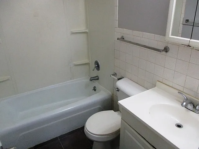 1516 Woods Ave — Photo 8