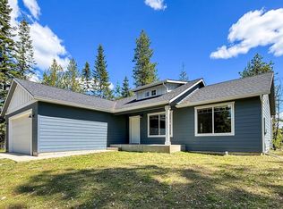 1279 Gypsy Bay Rd, Sagle, ID 83860