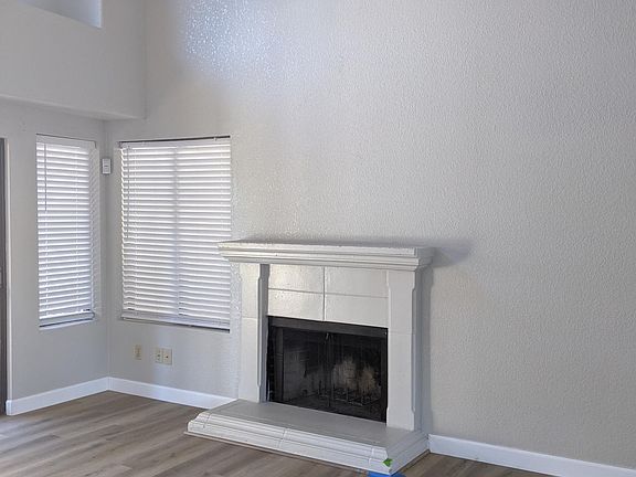 Great room, fireplace