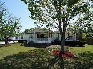 417 Treeline Dr, Moncks Corner, SC 29461