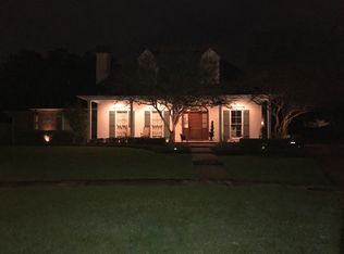 1810 E Woodchase Dr, Baton Rouge, LA 70808