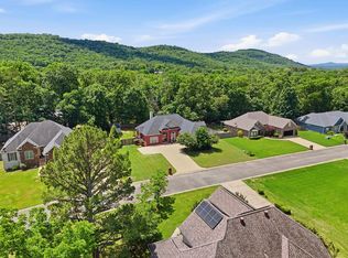 280 Eagle Rock Cir, Hot Springs, AR 71901
