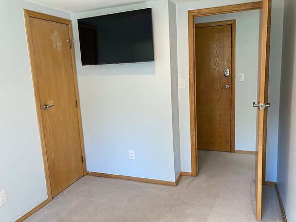 2nd image of 2572 Arosa Dr Unit B