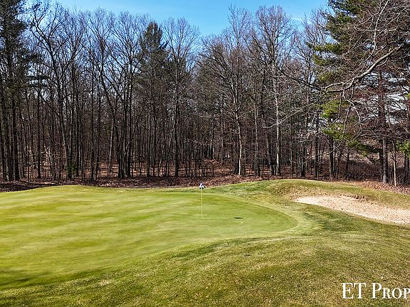 4th image of 13201 Bowen Lake Dr