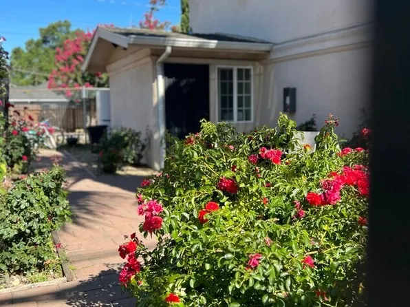 2700 32nd St, Sacramento, CA 95817