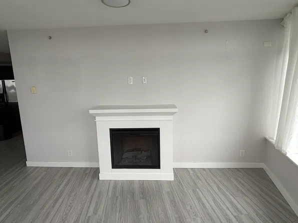 892 Carnarvon St #2302, New Westminster, BC V3M 0C5