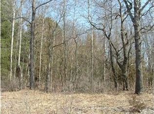 521 Mount Garfield Rd, Muskegon, MI 49441