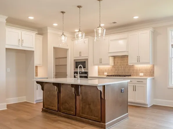 120 Redford Ln, Canton, GA 30115