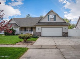 907 E Stoneybrook Loop, Post Falls, ID 83854
