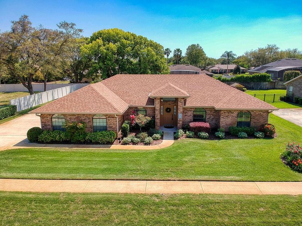 1st image of 625 Dolphin Cove Ct