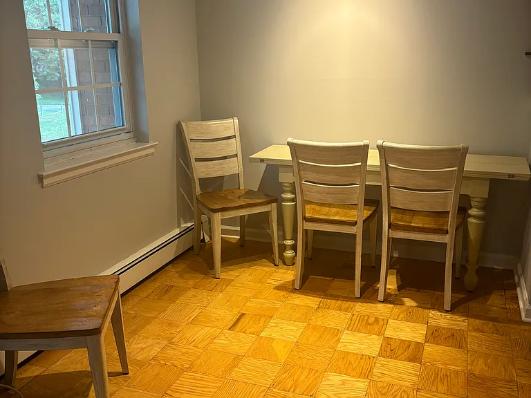103 Nottingham Rd #H — Photo 2