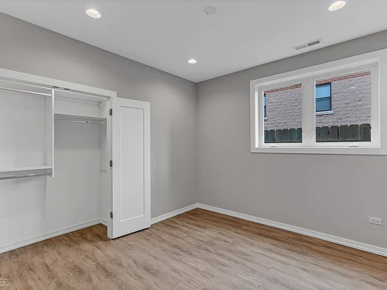 4917 S Champlain Ave #2 — Photo 10
