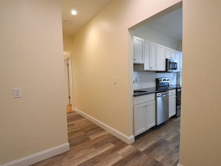 35 Brookline St #8 — Photo 14
